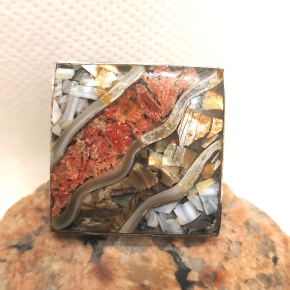 Adjustable shell inlaid ring - Picture 2 of 4